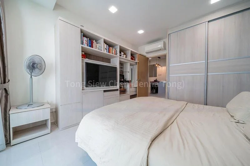 4 Bed Terraced House (Landed) for Sale in  Serangoon Avenue 3 - Image 14