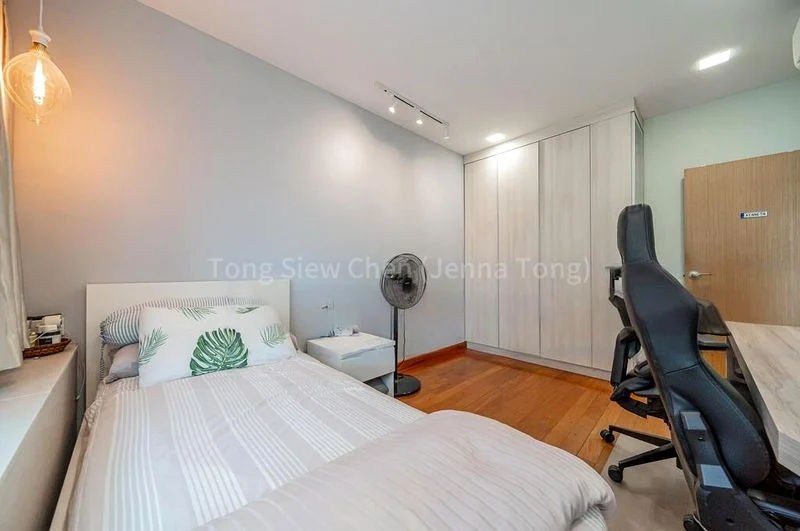 4 Bed Terraced House (Landed) for Sale in  Serangoon Avenue 3 - Image 17