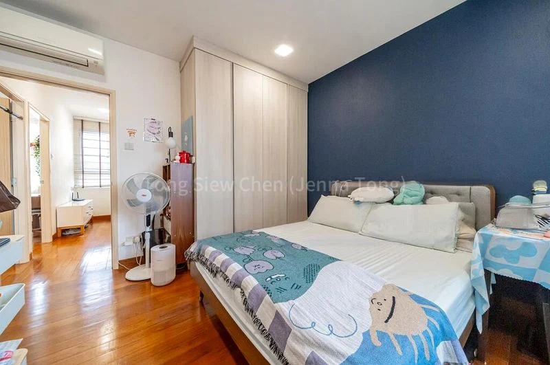4 Bed Terraced House (Landed) for Sale in  Serangoon Avenue 3 - Image 15