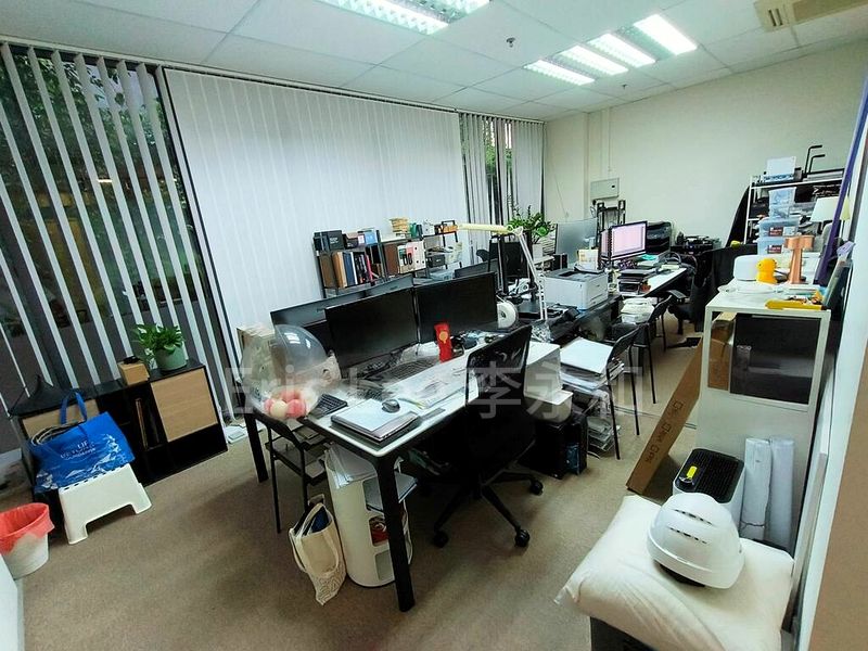 Other Retail for Sale: The Mezzo - Image 9