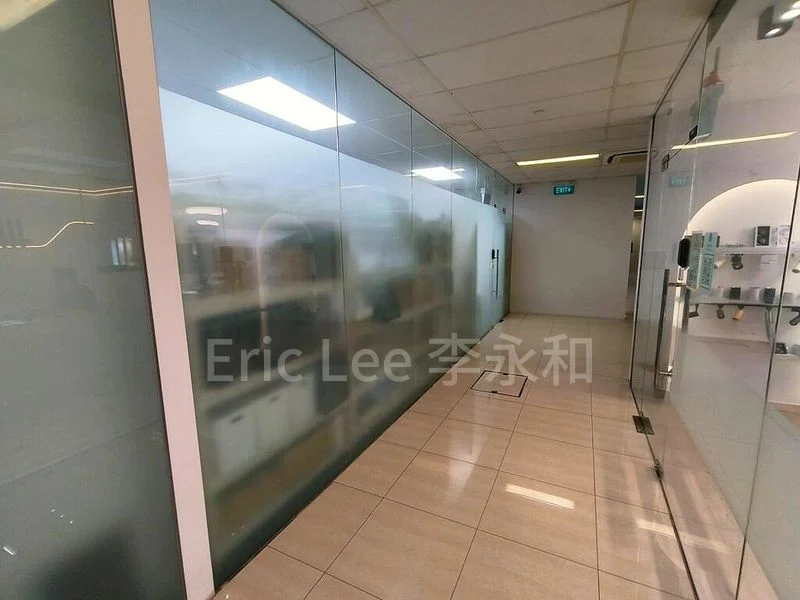 Other Retail for Sale: The Mezzo - Image 8