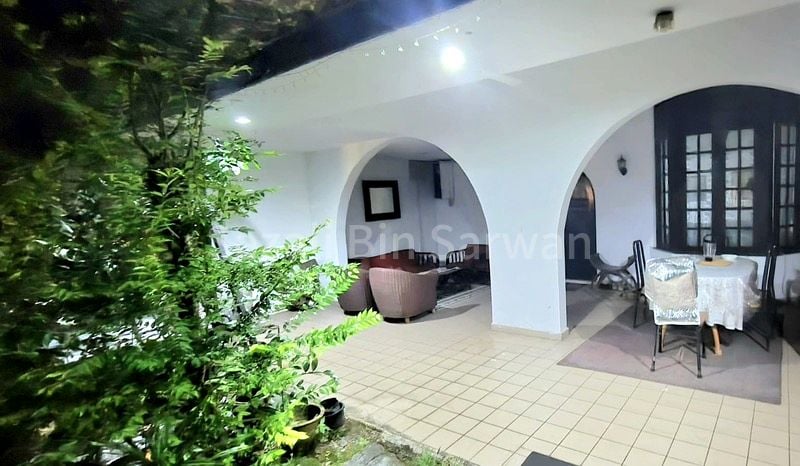 5 Bed Semi-Detached House (Landed) for Sale in Tuan Sing Park - Image 1