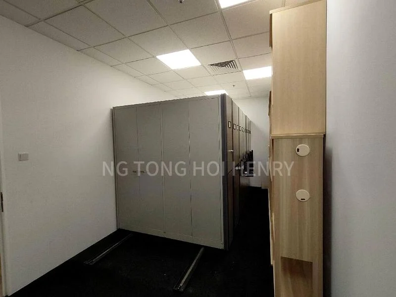 Office for Rent: 80 Robinson Road - Image 7