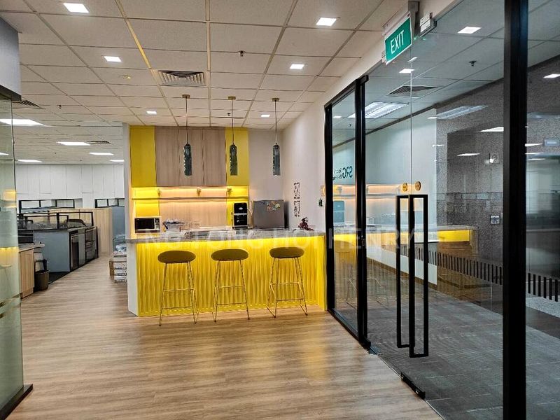 Office for Rent: 80 Robinson Road - Image 6