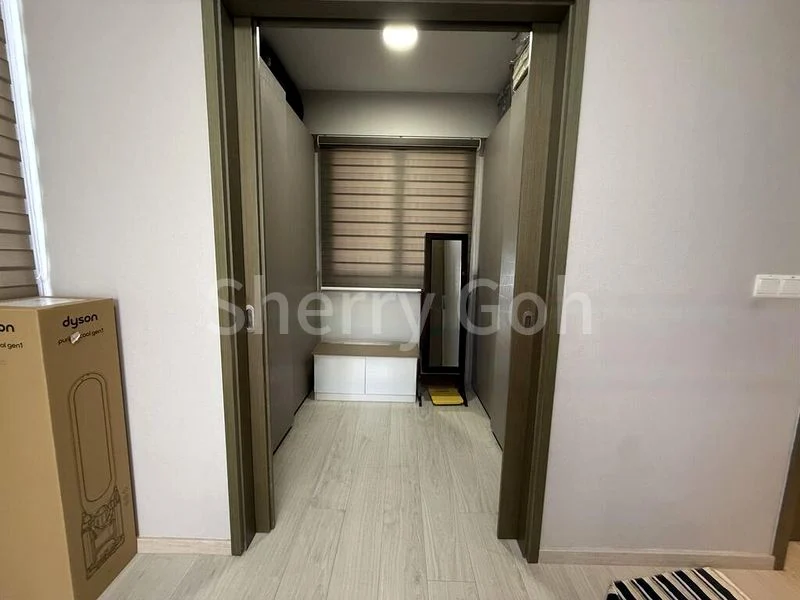 5 Bed Executive Condo for Sale in Bellewaters - Image 7