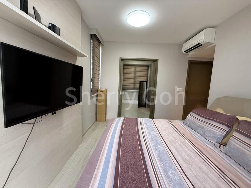 5 Bed Executive Condo for Sale in Bellewaters - Image 6