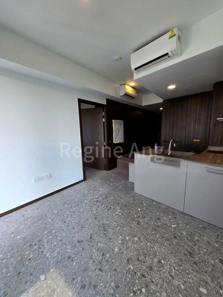 1 Bed Condo for Sale in  One Pearl Bank - Image 2