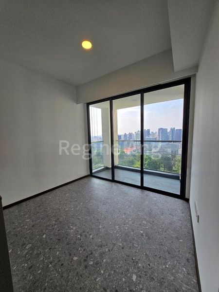 1 Bed Condo for Sale in  One Pearl Bank - Image 4