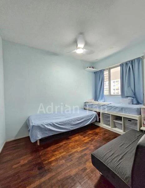 5 Room (5I) HDB for Sale in  518A Tampines Central 7 - Image 3