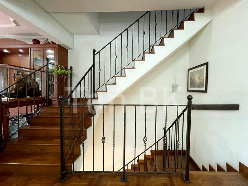5 Bed Semi-Detached House (Landed) for Sale in  Bulim Drive - Image 6