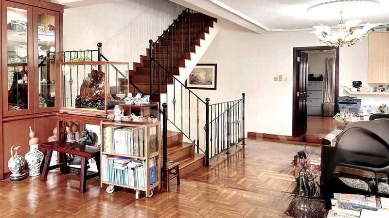 5 Bed Semi-Detached House (Landed) for Sale in  Bulim Drive - Image 5