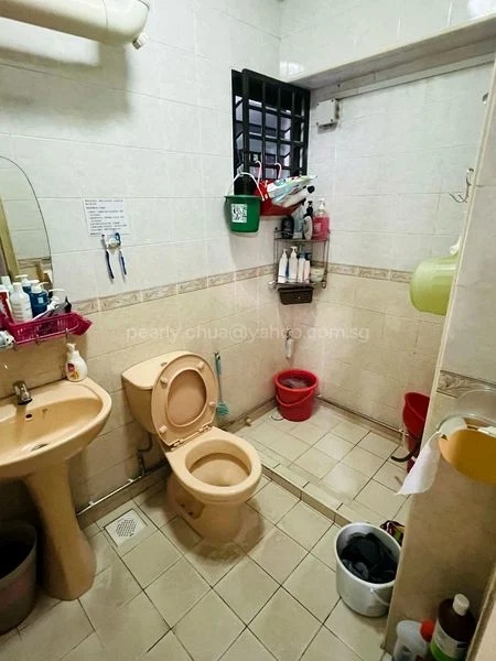 Common Room (HDB) for Rent in  298A Compassvale Street - Image 3