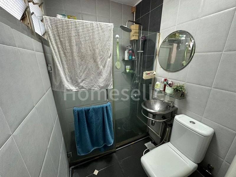 4 Room (4A) HDB for Sale in 240 Serangoon Avenue 2 - Image 8