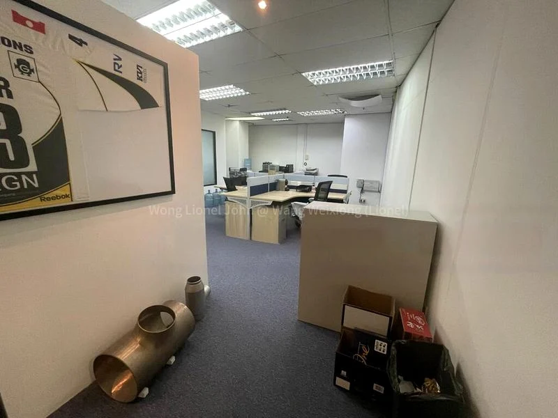 Office for Rent: The Plaza - Image 7