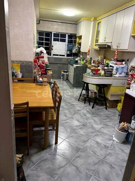 3 Room (3A) HDB for Sale in 295 Tampines Street 22 - Image 4