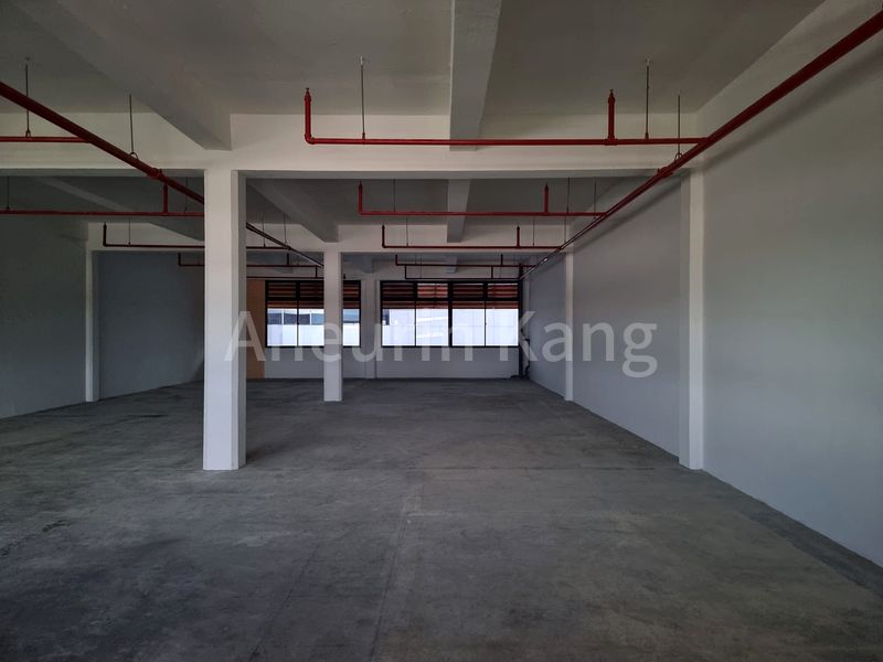 Light Industrial (B1) for Rent in  Kallang Place - Image 1