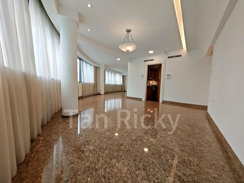 4 Bed Condo for Rent in Grange 70 - Image 15