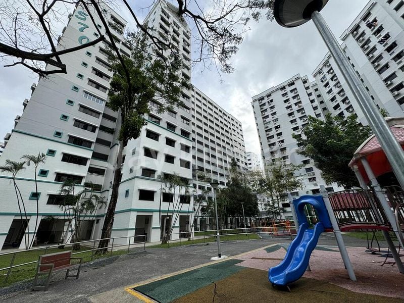 4 Room (4A) HDB for Sale in 570 Hougang Street 51 - Image 9