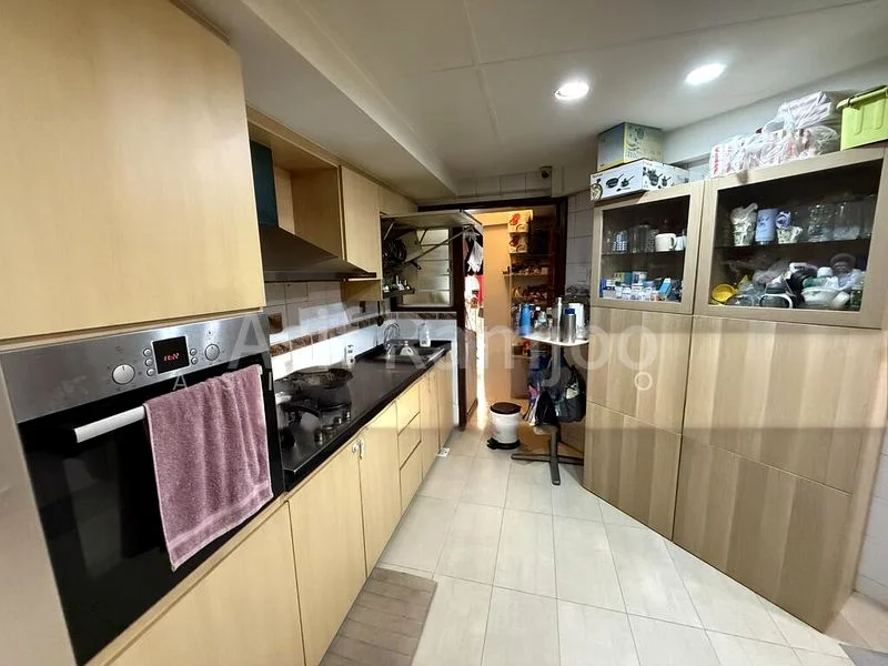 3 Bed Apartment (Condo) for Sale in  Melville Park - Image 4