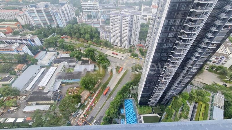 1 Bed Condo for Rent in  Gem Residences - Image 1