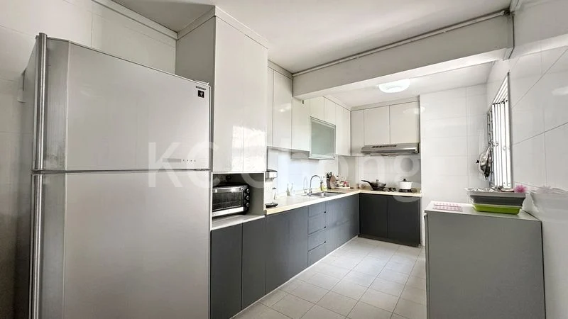 5 Room (5I) HDB for Sale in  124 Paya Lebar Way - Image 11