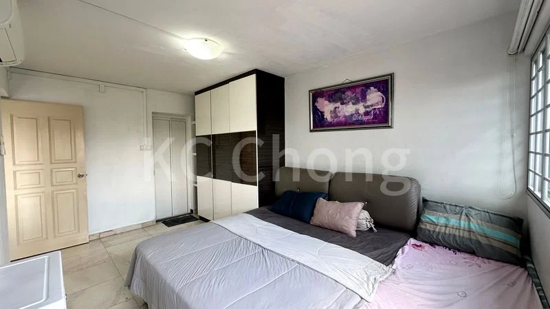 5 Room (5I) HDB for Sale in  124 Paya Lebar Way - Image 5