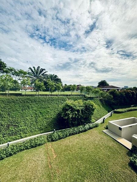 4 Bed Condo for Rent in  Dalvey Haus - Image 6