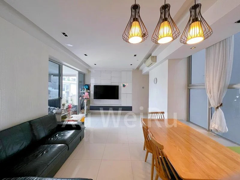 2 Bed Condo for Rent in  The Estuary - Image 1