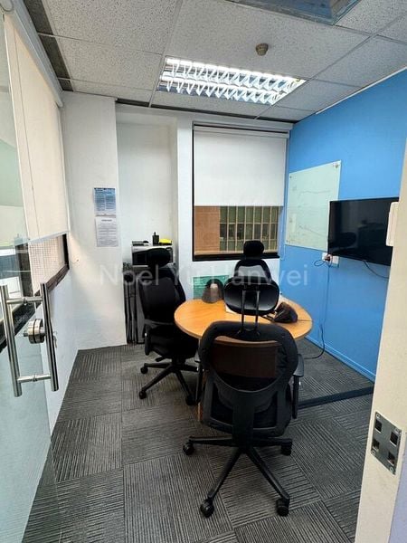 Office for Rent: Tong Eng Building - Image 4