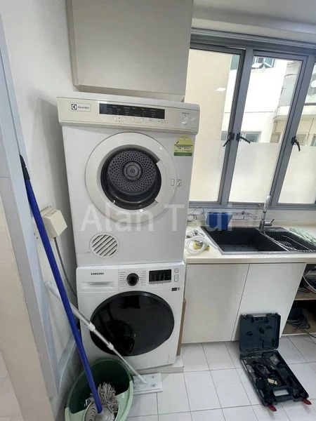 Common Room (Condo) for Rent in  The Sunshine - Image 5