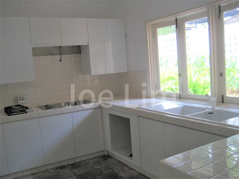 5+1 Bed Good Class Bungalow (Landed) for Rent in  Morley Road - Image 2
