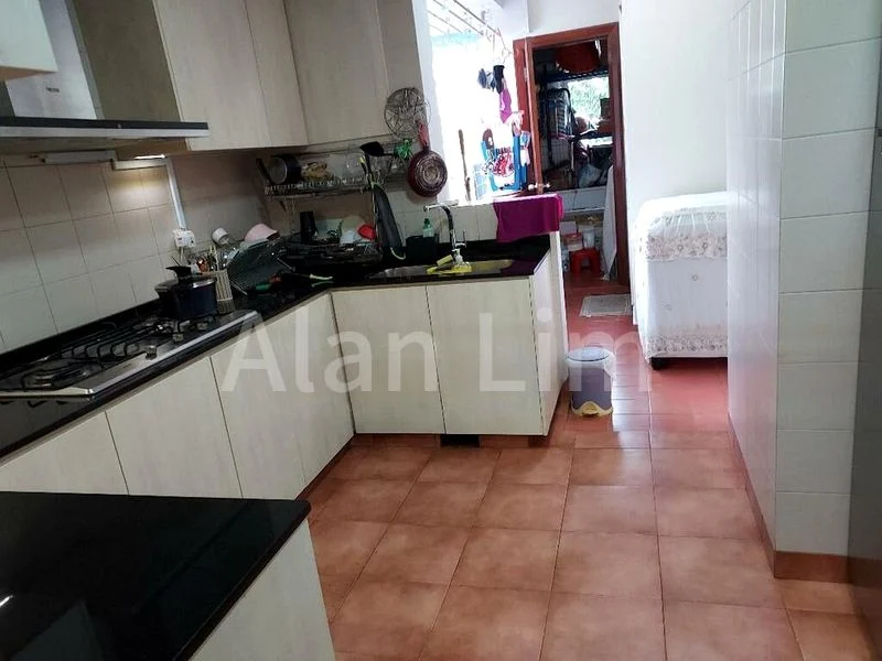 Common Room (Condo) for Rent in  Modena - Image 4