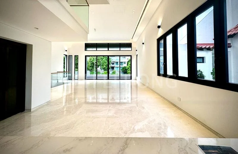 8 Bed Bungalow (Landed) for Sale in  Lucky Hill - Image 16