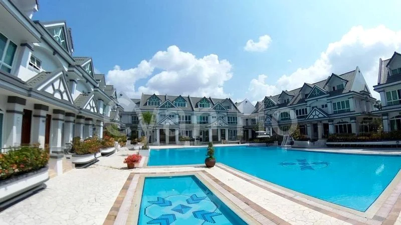 4 Bed Terraced House (Landed) for Sale in  Summer Gardens - Image 1