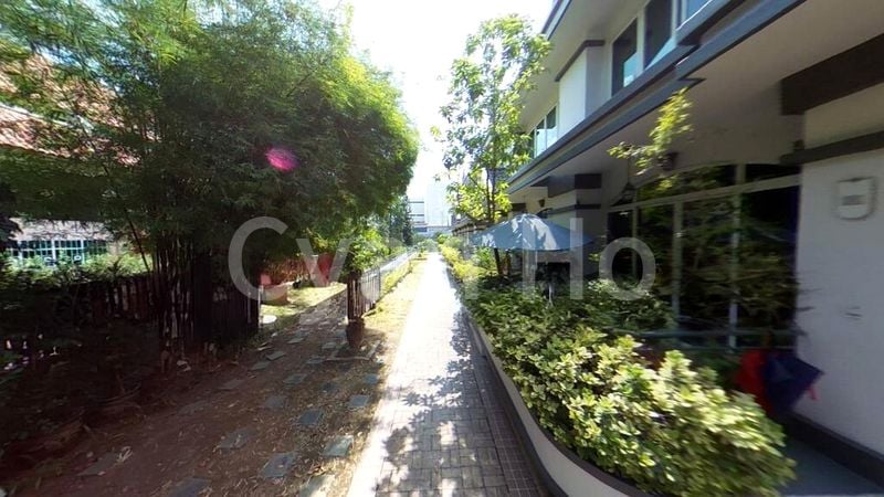 4 Bed Terraced House (Landed) for Sale in  Summer Gardens - Image 2