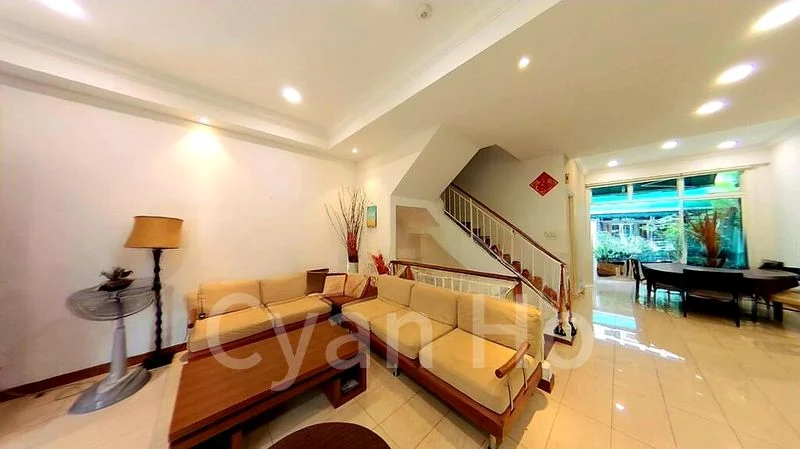 4 Bed Terraced House (Landed) for Sale in  Summer Gardens - Image 6