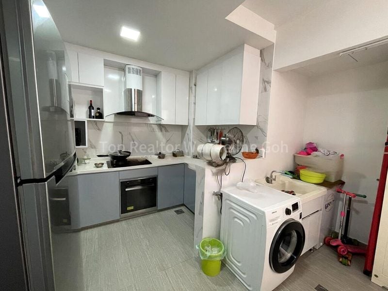 3 Bed Condo for Rent in  Regent Park - Image 5