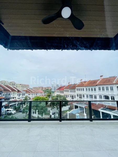 6 Bed Corner Terrace (Landed) for Sale in  Loyang Villas - Image 20