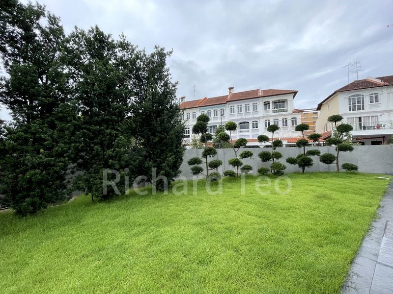 6 Bed Corner Terrace (Landed) for Sale in  Loyang Villas - Image 11