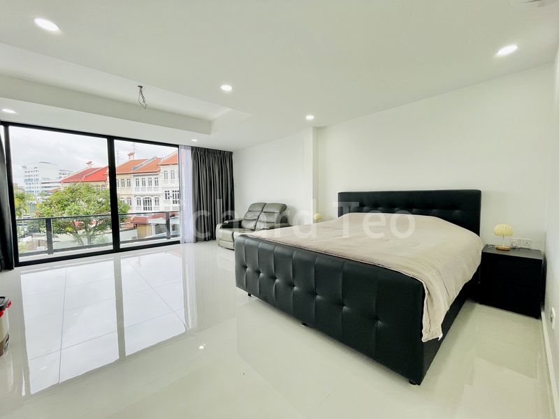 6 Bed Corner Terrace (Landed) for Sale in  Loyang Villas - Image 19