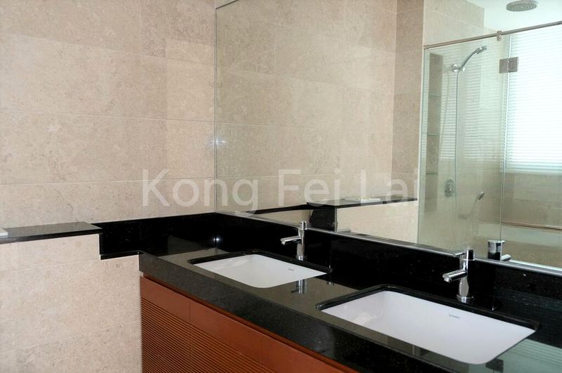 5 Bed Semi-Detached House (Landed) for Sale in  Toh Estate - Image 7