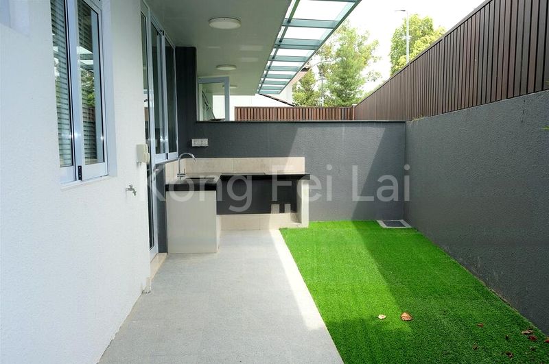 5 Bed Semi-Detached House (Landed) for Sale in  Toh Estate - Image 3
