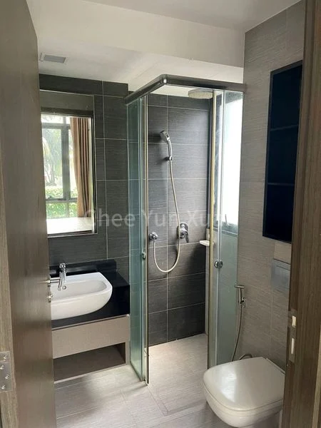 Common Room (HDB) for Rent in  421 Clementi Avenue 1 - Image 11