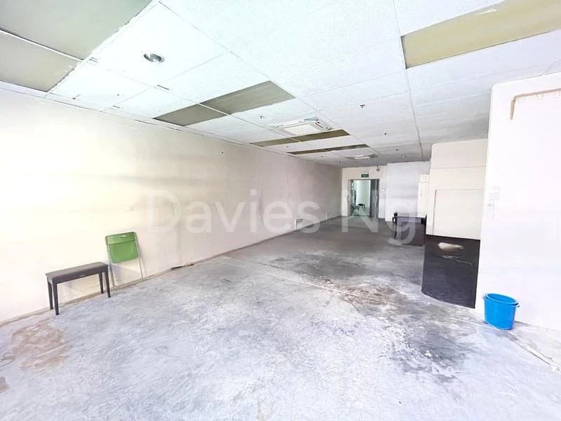 Light Industrial (B1) for Rent: One Tannery - Image 2