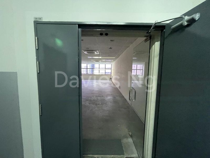 Light Industrial (B1) for Rent: One Tannery - Image 7