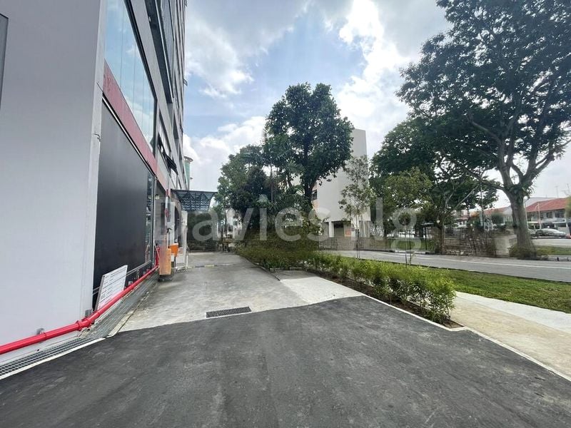 Light Industrial (B1) for Rent: One Tannery - Image 10