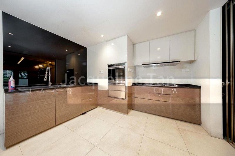 Common Room (Condo) for Rent in  The Regalia - Image 6