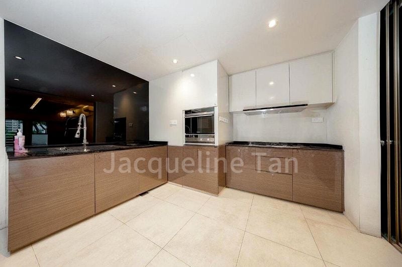 Common Room (Condo) for Rent in  The Regalia - Image 5