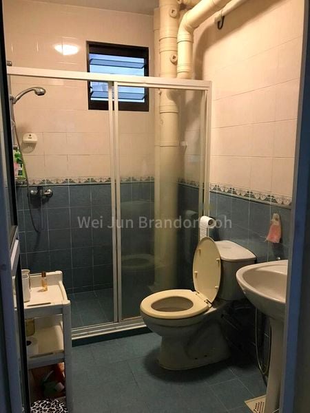 Common Room (HDB) for Rent in  652 Senja Link - Image 1