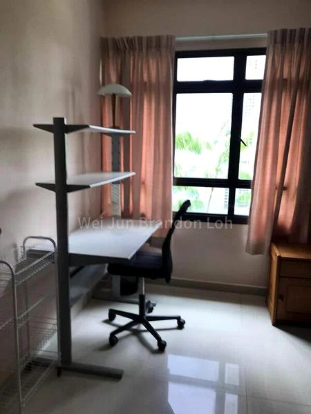 Common Room (HDB) for Rent in  652 Senja Link - Image 2